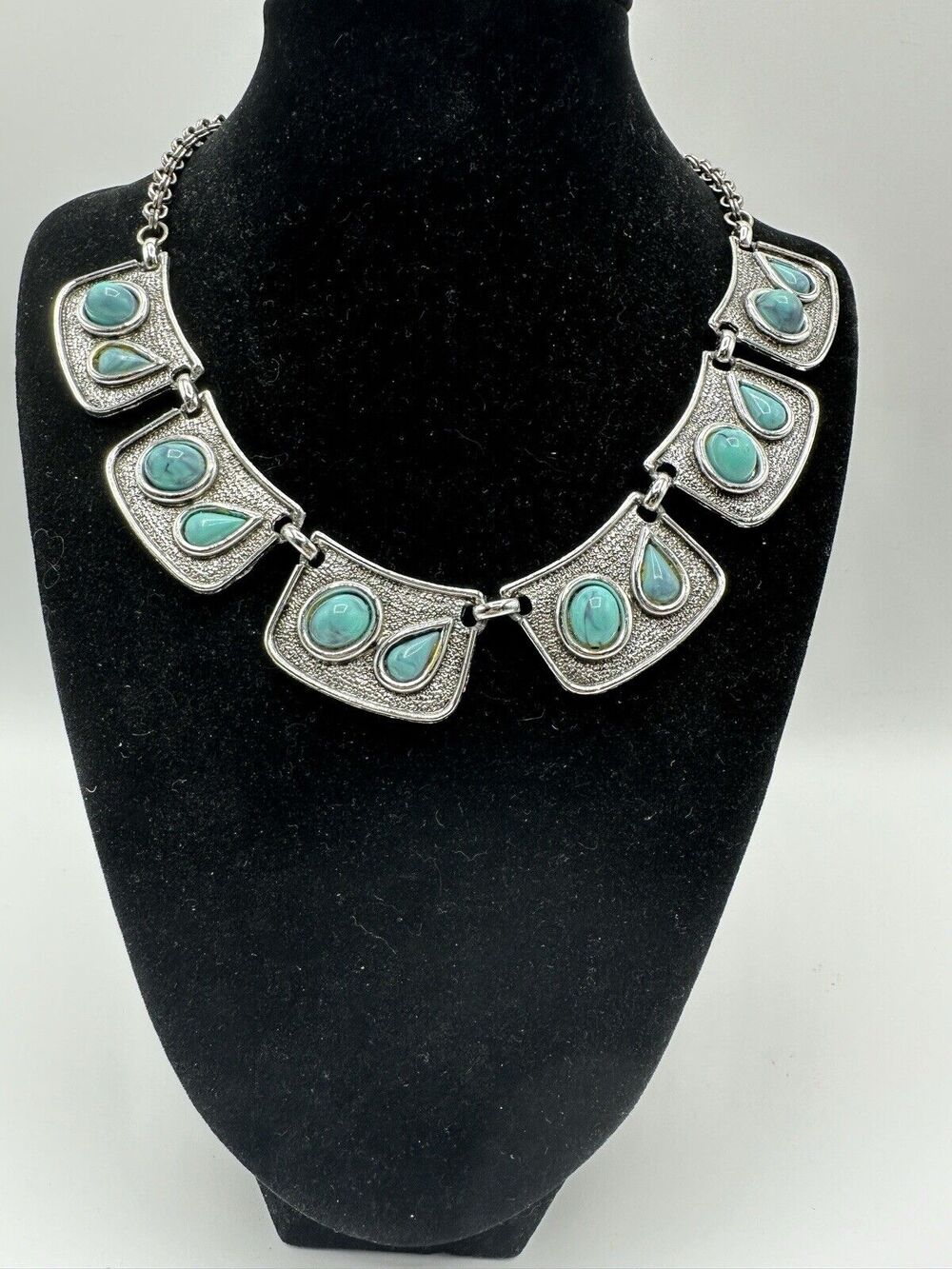 ✨ Vintage Silver Tone Faux Turquoise Panel Collar Statement Necklace - 17” ✨